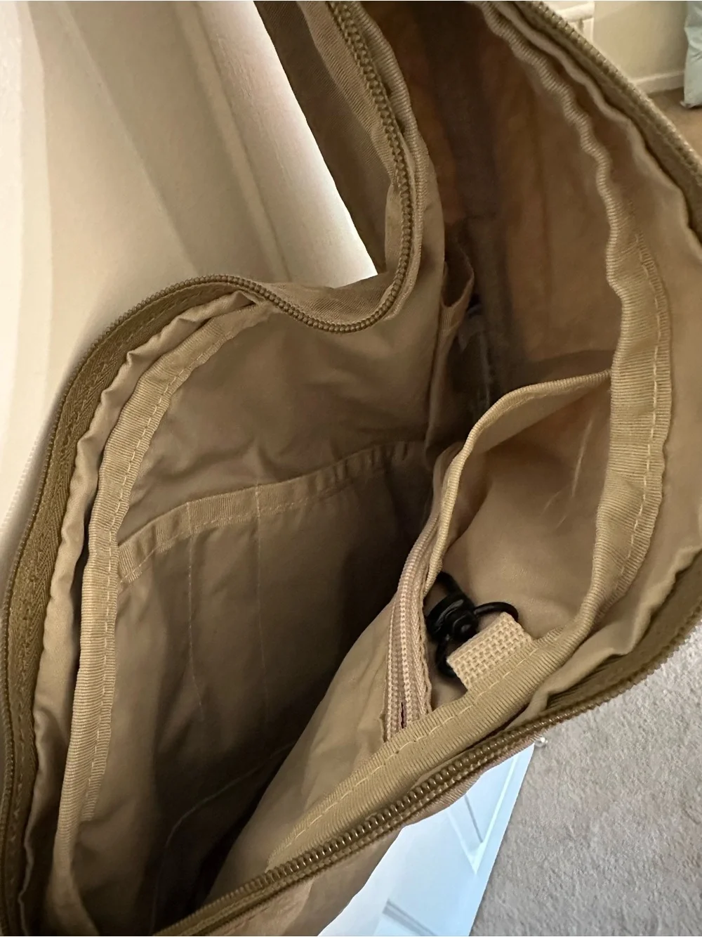 Ameribag Red and Blue Logo Interior Tag on Cream Lining